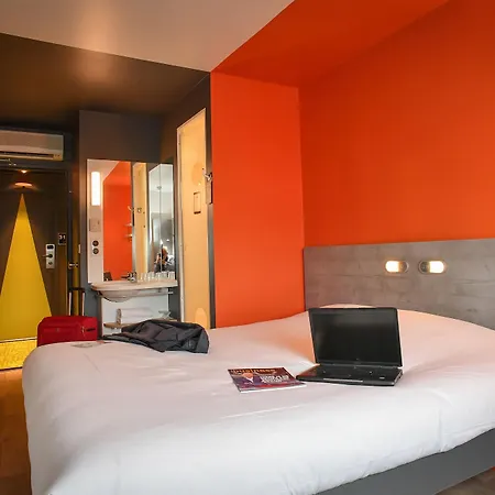 Hotel Ibis Budget Lo 2*