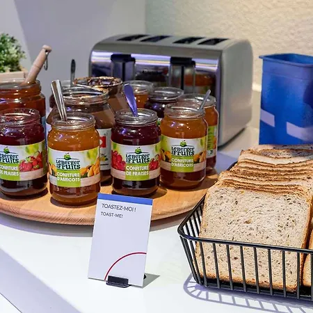 Ibis Budget Lo Hotel 2*