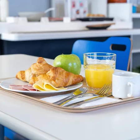 Hotel Ibis Budget Lô 2*
