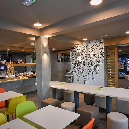 Ibis Budget Lô Hotel Saint-Lô