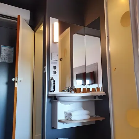 Ibis Budget Lo Hotel