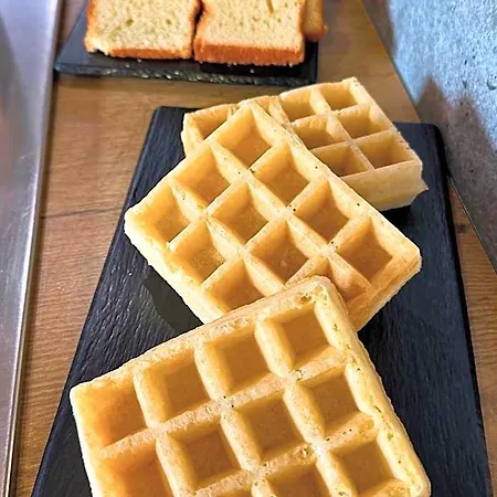 호텔 Ibis Budget Lo 생로