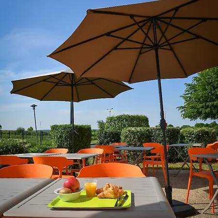 Hotel Ibis Budget Lô