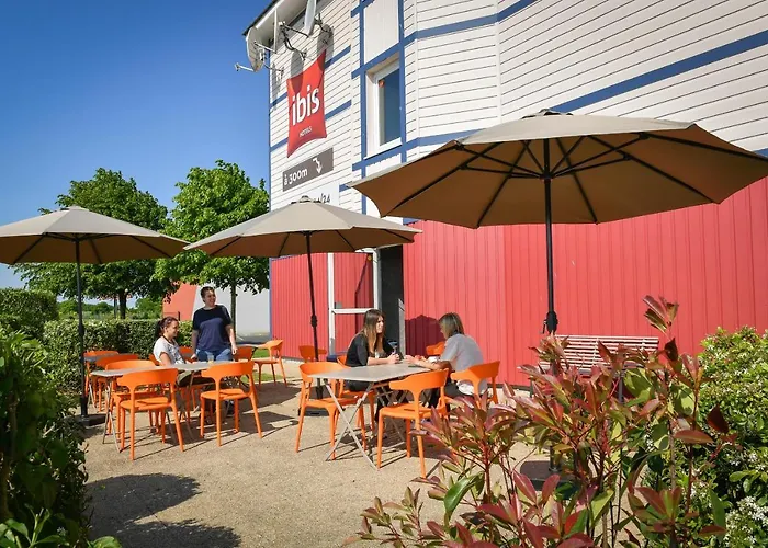 Hotel Ibis Budget Lô 2*