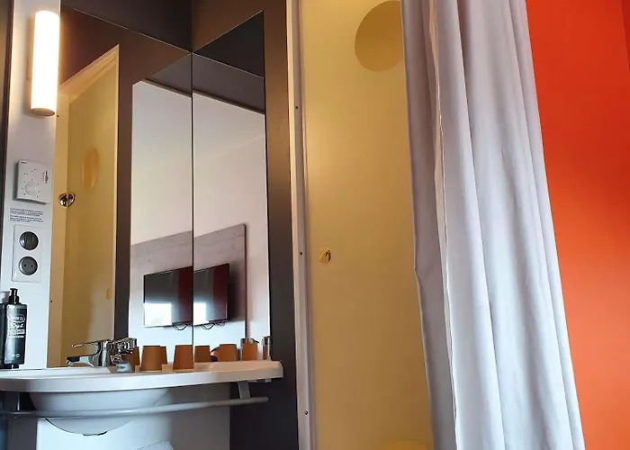 Hotel Ibis Budget Lo Saint-Lô