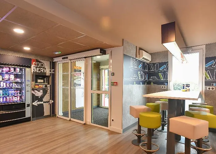 Ibis Budget Lo Hotel 2*