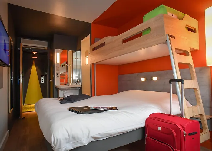 Hotel Ibis Budget Lo